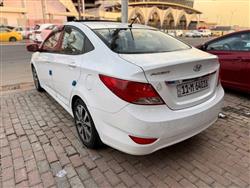 هیوندای ئەکسنت